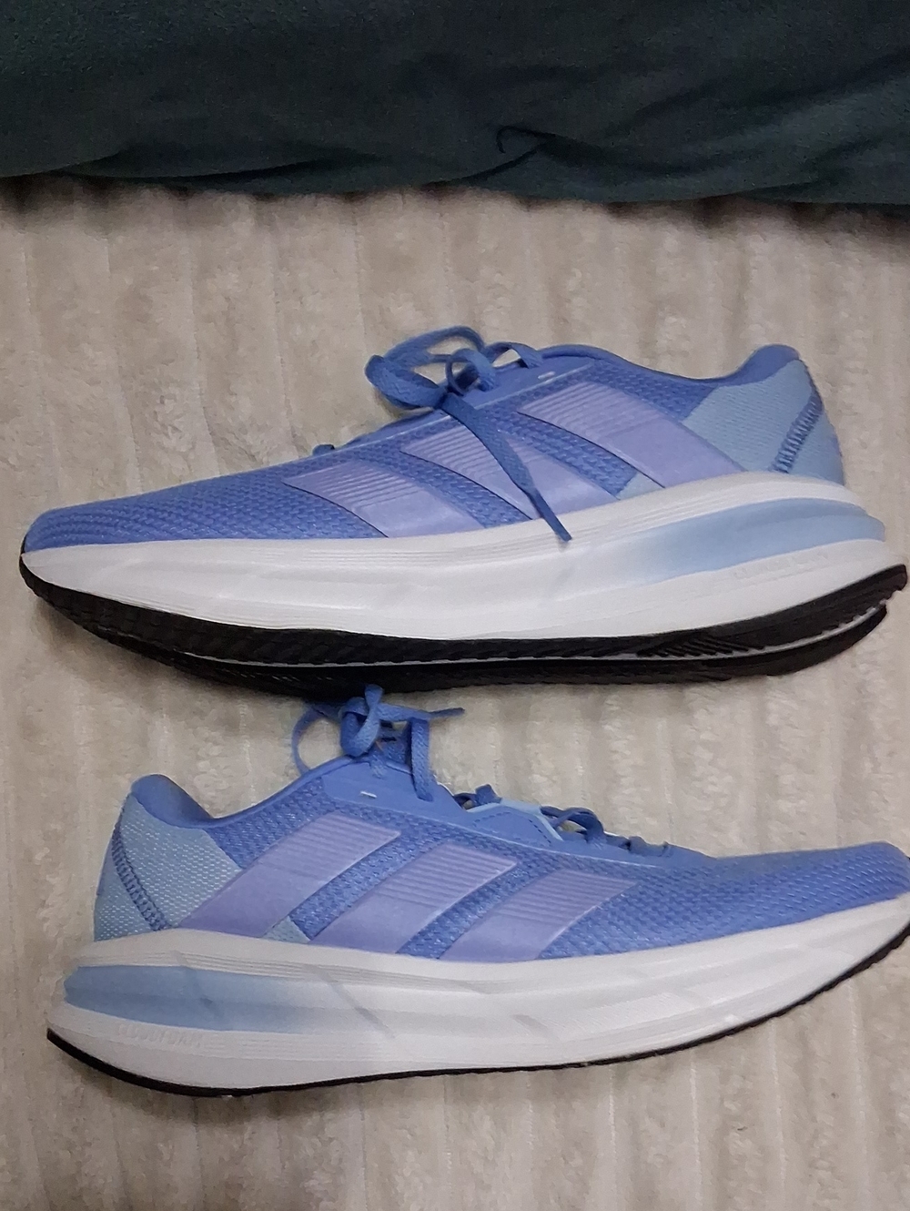 adidas Women's Galaxy 7 Sky Blue Cloudfoam Running Shoes 9.5 New With Tag